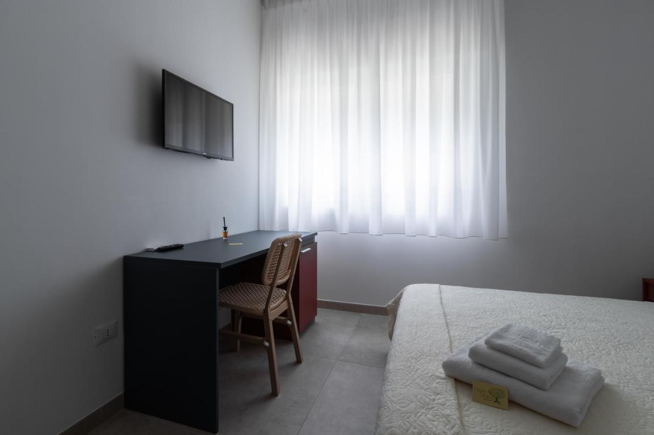 B&B Foglie D'Ulivo Lizzano  Buitenkant foto