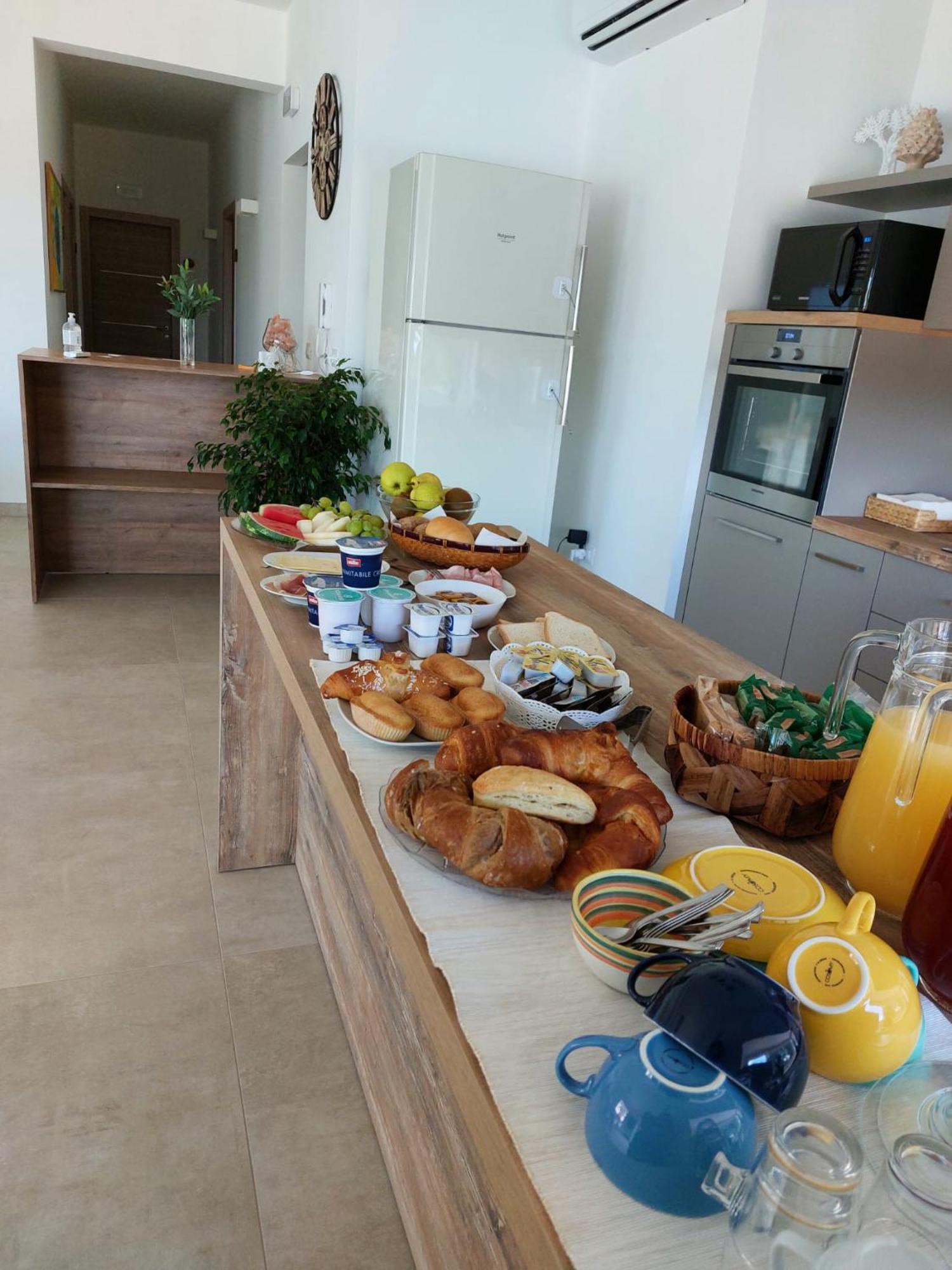 B&B Foglie D'Ulivo Lizzano  Buitenkant foto